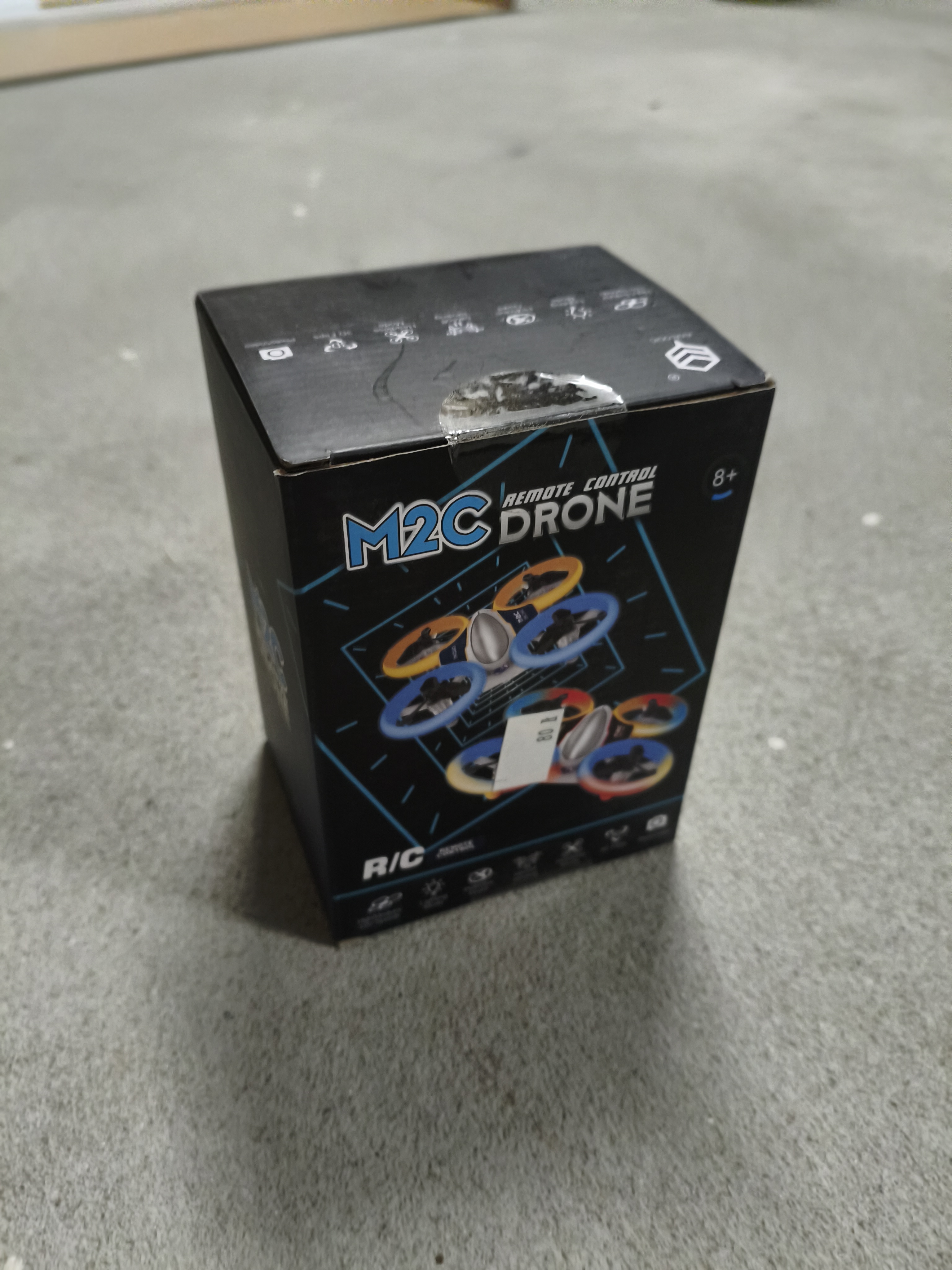 Mini dron z kamerką