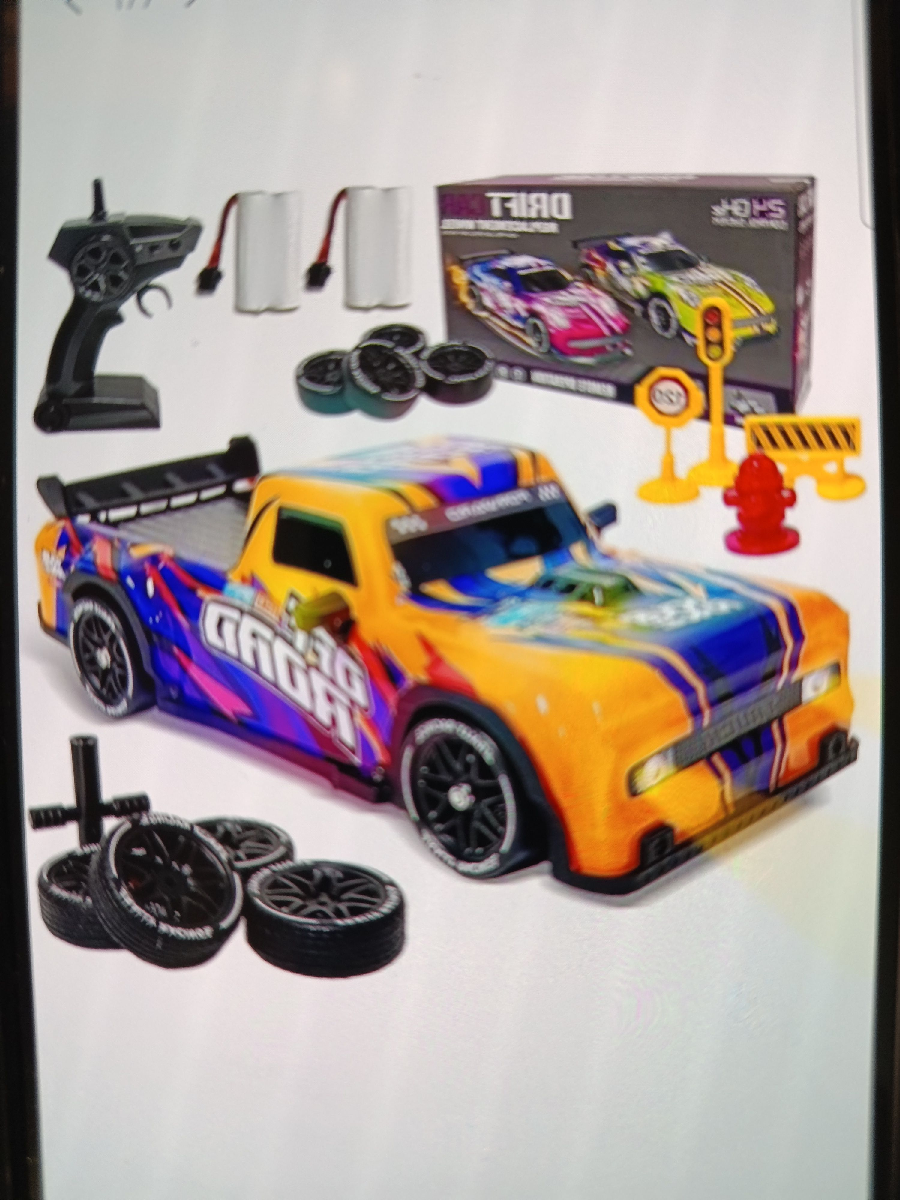 Zdalnie sterowany samochód RC Drift 4WD z akcesoriami
